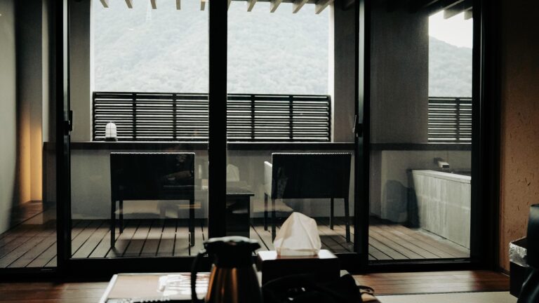 ペットと一緒に泊まれる旅館のお得な情報は？